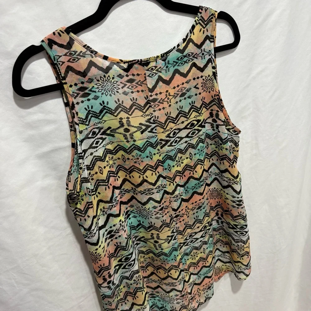 Annabelle Tribal Aztec Sleeveless‎ Chiffon Top Blouse M Bold Lightweight Shirt
